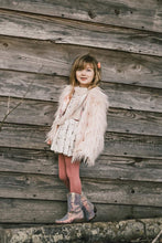 Cover me in fur coat