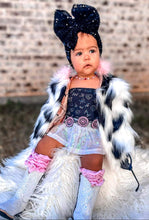 Cover me in fur coat