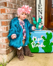Cover me in fur coat