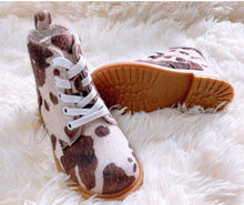 Buckaroo Bill cowhide Hightops