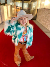 Cover me in fur coat