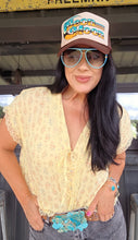 Mamacita granny floral lace top