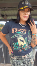 Mamacita UFO howdy boxy mom crop