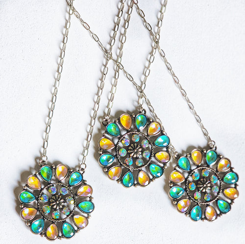 Gemstone circle necklace