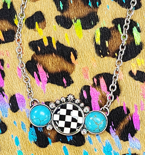 Little checkered dreams necklace