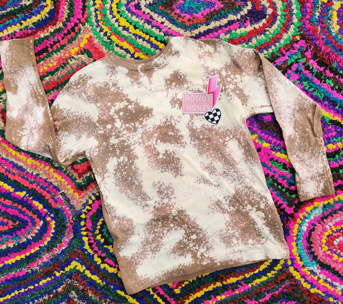 Howdy honey patched bleached long sleeve tee