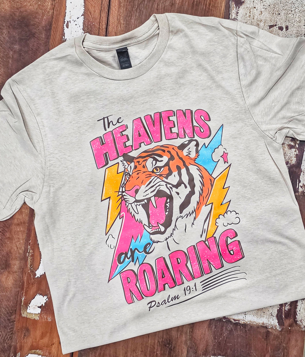 Mamacita The heavens are roaring tee