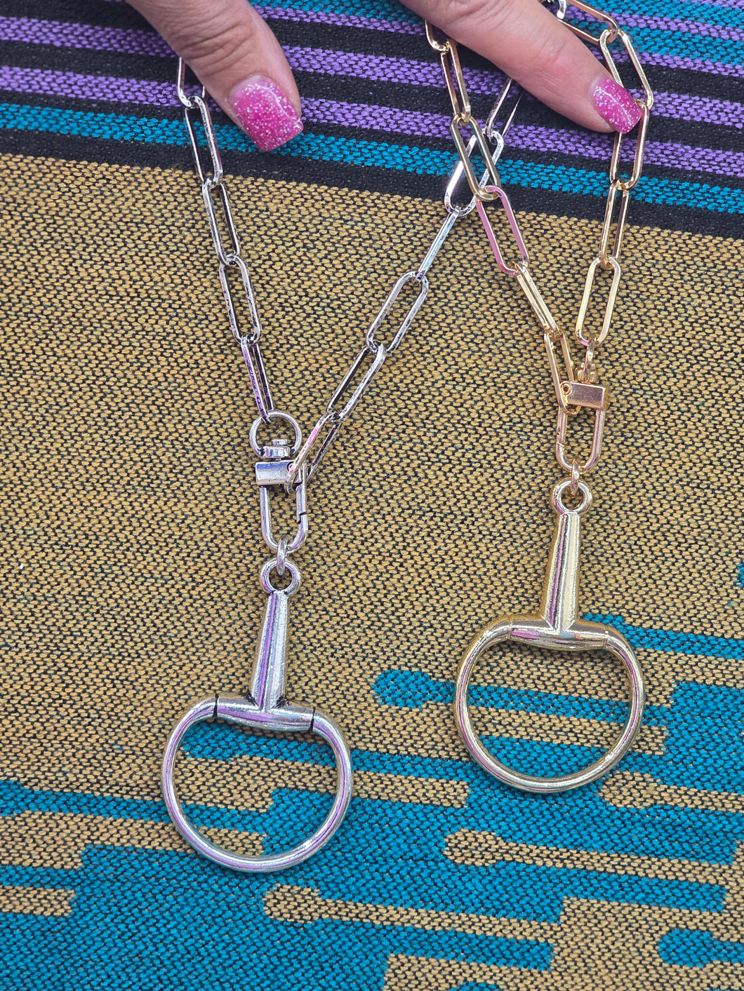 Large snaffle necklace