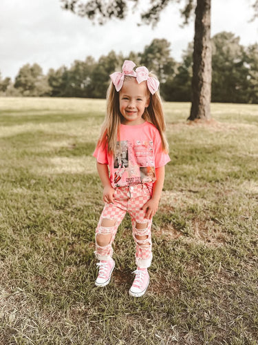 Dolly hot pink collage tee