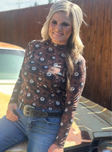 8 ball mesh tee (mamacita)