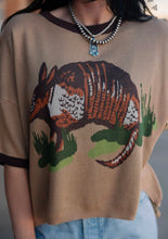 Dillo days sweater tee