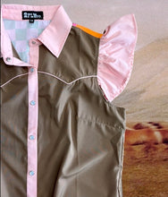 Cross fence quilt pearl snap top (mamacita) one piece (not two)