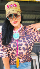 Mamacita leopard jersey