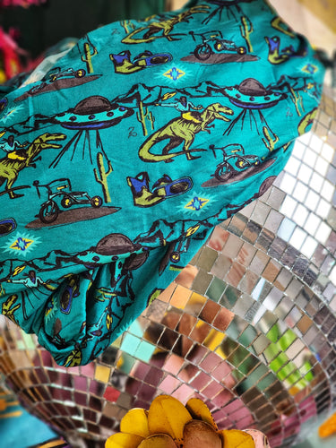 Ranky roar dino swaddle