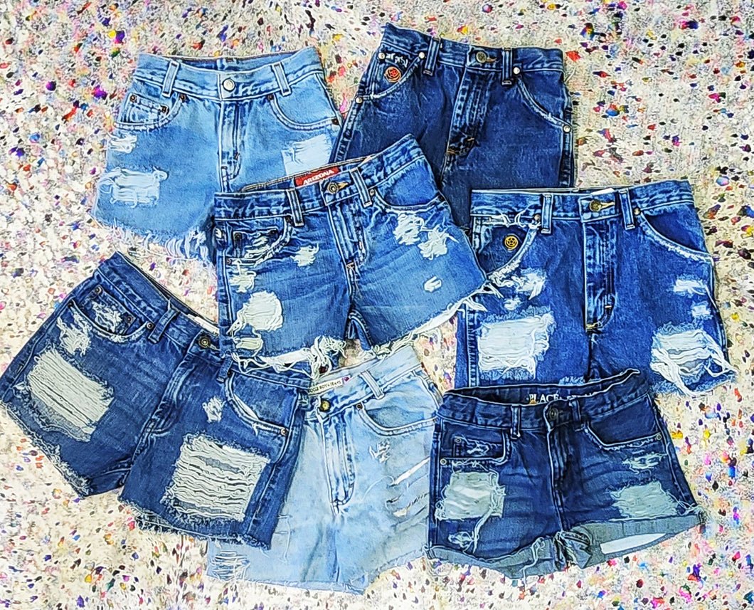 Denim hand distressed shorts